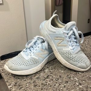 New Balance size 9, light blue